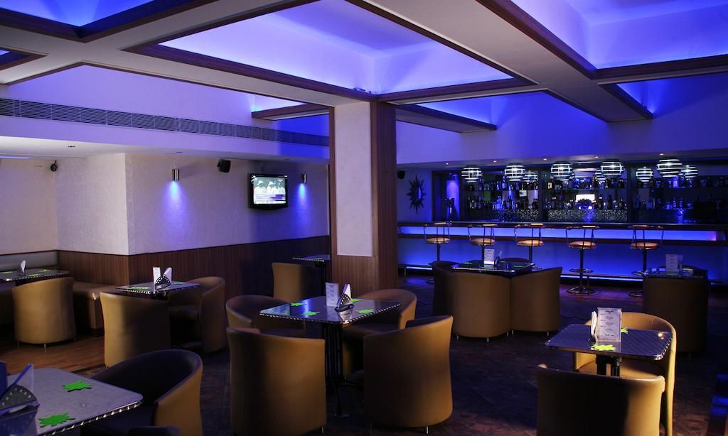 Regency Kanchipuram By Grt Hotels Buitenkant foto