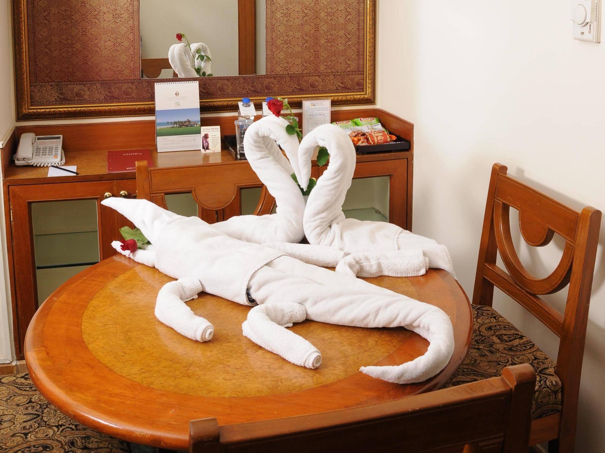 Regency Kanchipuram By Grt Hotels Buitenkant foto